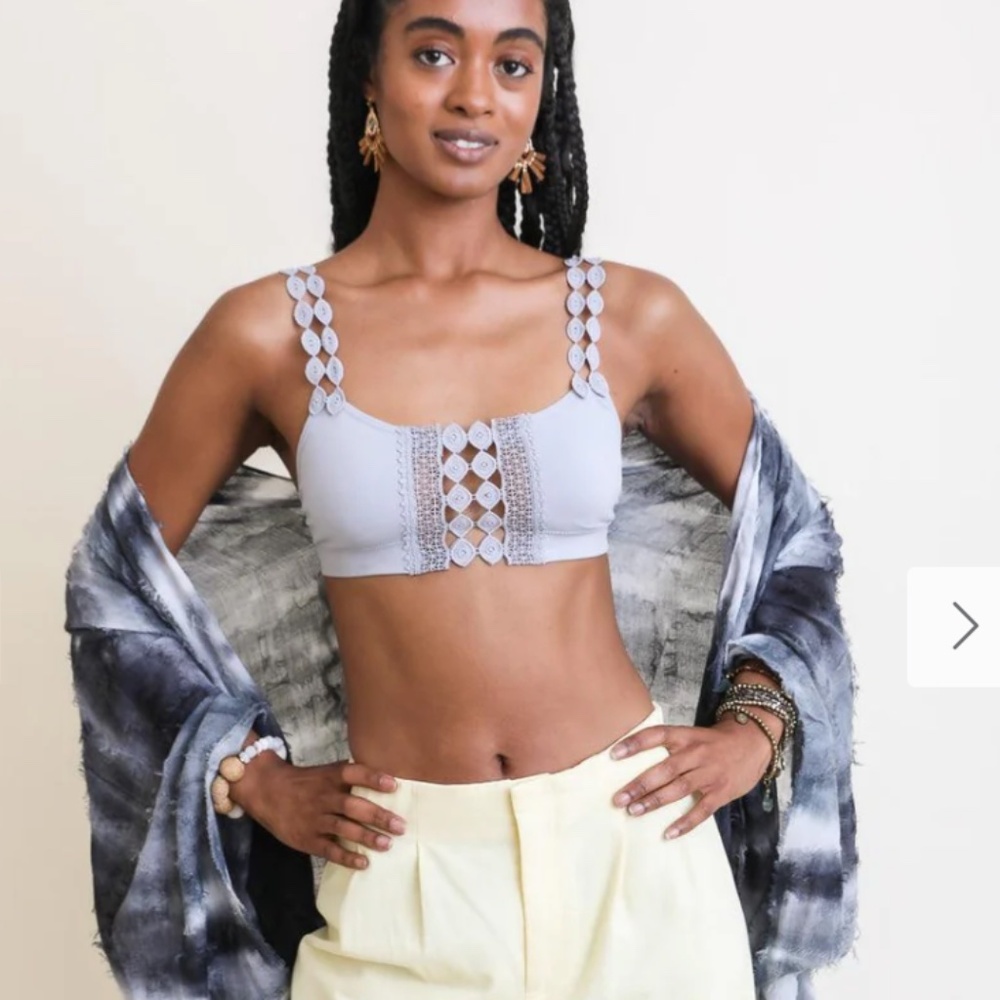 Forma Boho Eye Lace Applique Bralette Grey M/L Bohemian‎